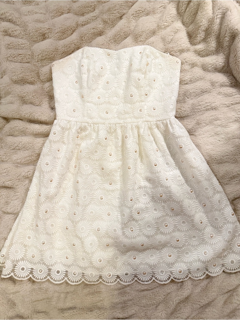 Lilly Pulitzer White Strapless Eyelet Daisy Dress - Picture 7 of 7